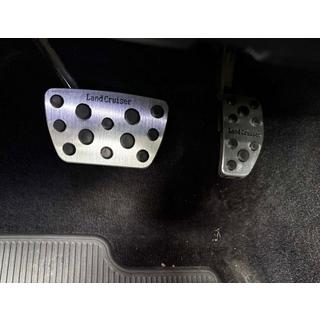 Kryty pedálů 2016+ (sada) Toyota Land Cruiser 200 2007–2021 fotografie 1
