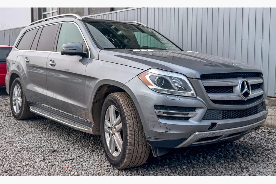 Mercedes GL/GLS třída X166 2012–2019 Restylingový kit z GL na GLS AMG Fotografie 30