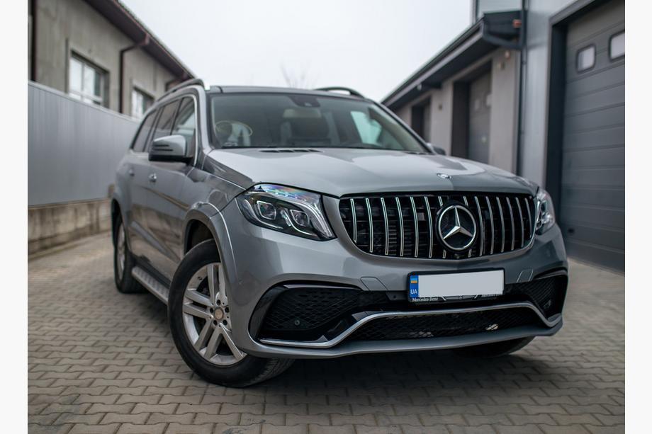 Mercedes GL/GLS třída X166 2012–2019 Restylingový kit z GL na GLS AMG Fotografie 39
