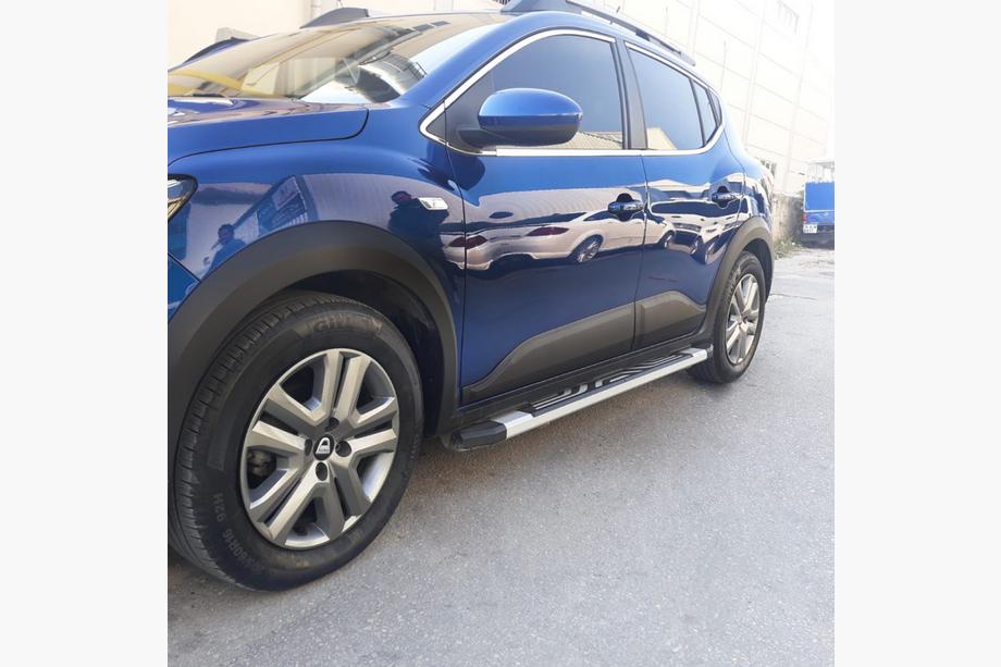 Dacia Sandero 2021– Dveřní lišty (4 ks) Image