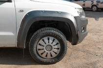 Volkswagen Amarok 2010–2022 Rozšiřující lemy blatníků EuroCap (ABS, šroubované) fotografie 2