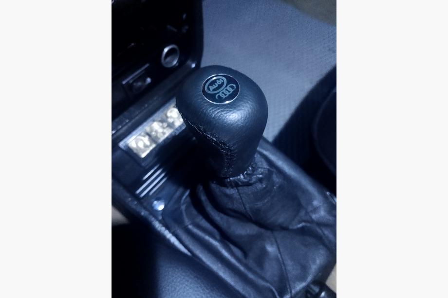 Audi Hlavice řadicí páky V1 (kůže) Image