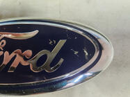 Ford Fusion 2002–2012 Zlevněno! Přední znak (na klipsech) fotografie 2
