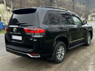 Toyota Land Cruiser 200 2007–2021 Kompletní restylingová sada pro LC 300 High-Line (plná sada) fotografie 6