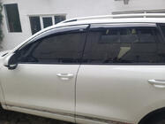 Volkswagen Touareg 2010–2018 Ofuky oken s chromovou lištou (4 ks, Niken) fotografie 2