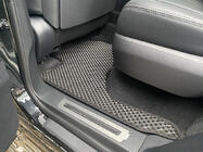 Lexus LX 500d/600 2022– Autokoberce do interiéru (EVA, černé) fotografie 3