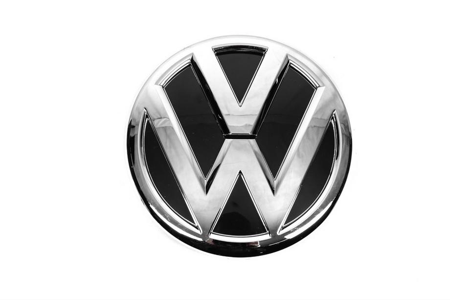 Volkswagen Polo 2010–2017 Přední emblém 6C0853600 (2015-2018, pro HB) Image