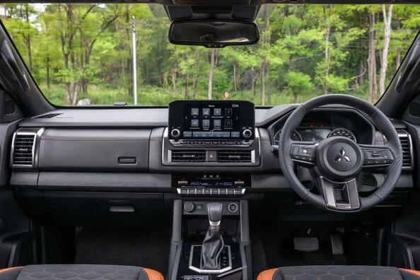 Recenze pickupu Mitsubishi L200 šesté generace Fotografie 6