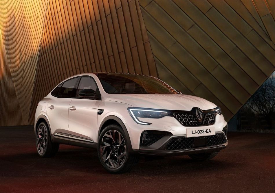 Test modernizovaného crossoveru Renault Arkana