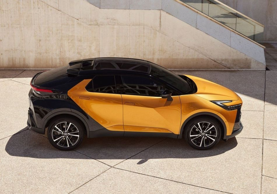 Test kompaktního crossoveru Toyota C-HR druhé generace