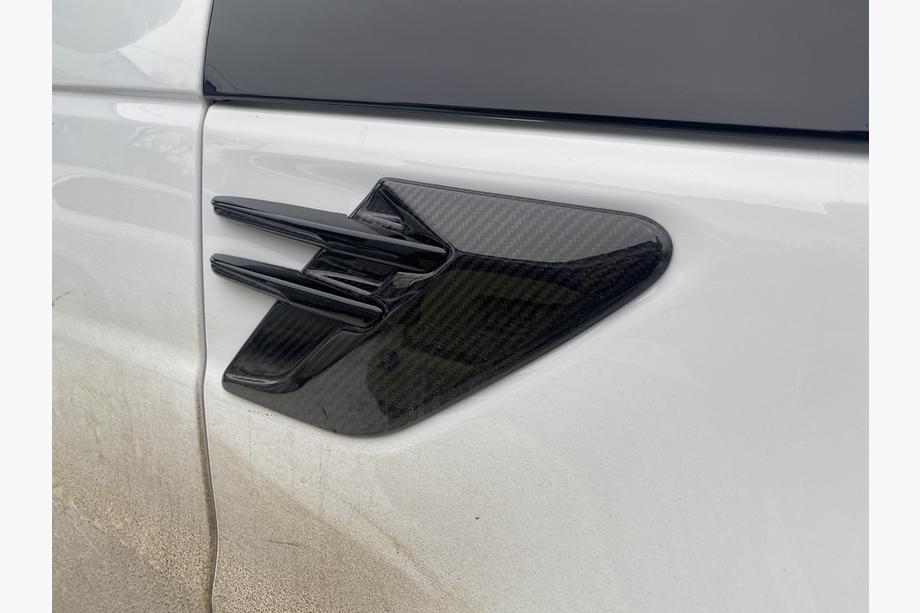 Range Rover Sport 2014–2022 Sada karbonových krytů (2018-2022) Fotografie 9