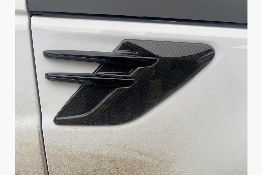 Range Rover Sport 2014–2022 Sada karbonových krytů (2018-2022) Fotografie 10