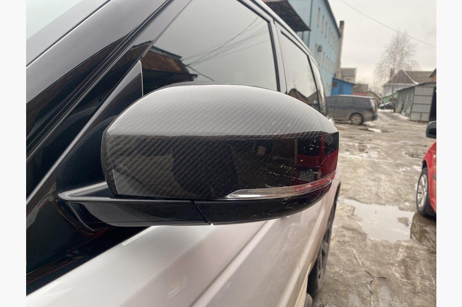Range Rover Sport 2014–2022 Sada karbonových krytů (2018-2022) Fotografie 12