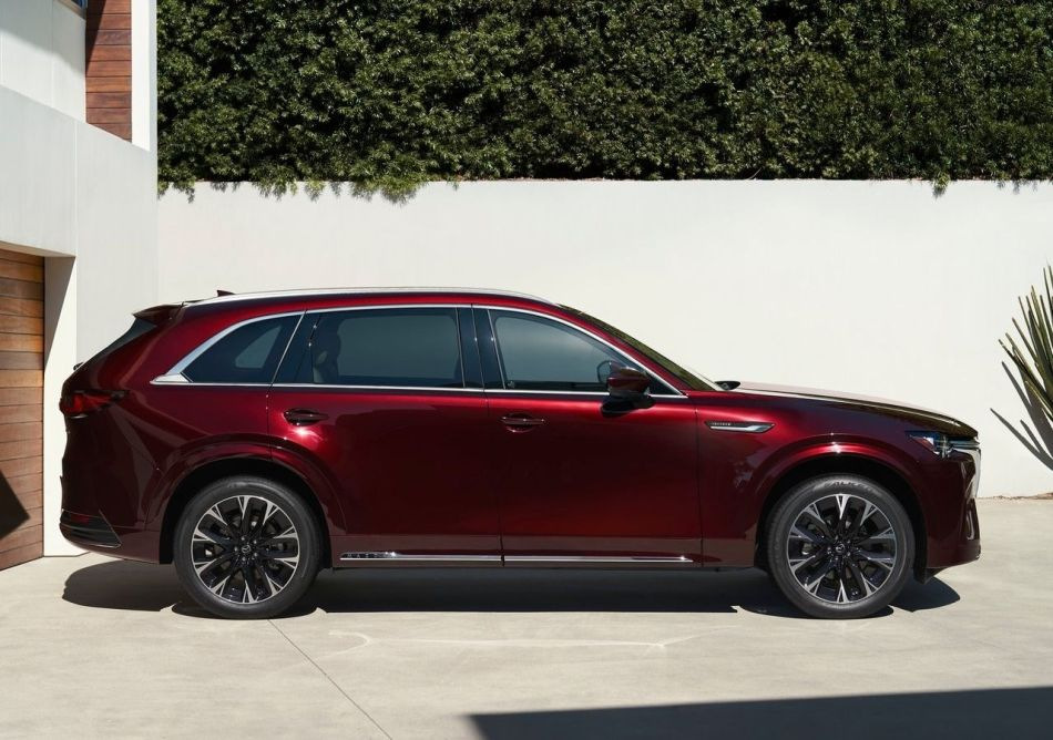Recenze velkého SUV Mazda CX-90