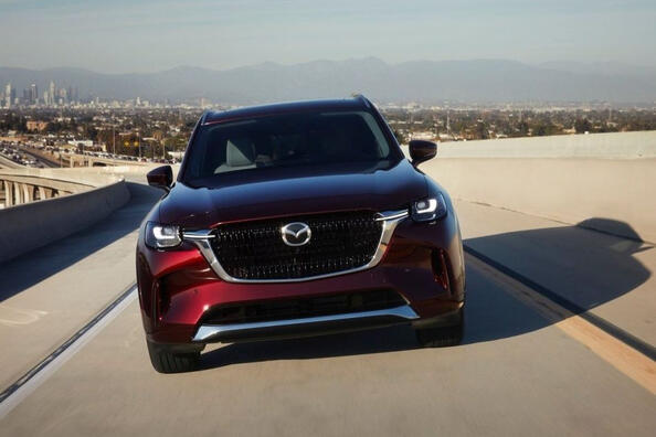 Recenze velkého SUV Mazda CX-90