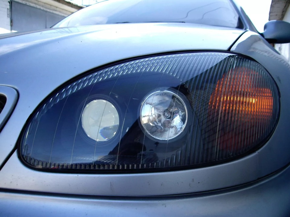 Tuning světlometů auta: přínosy a možnosti