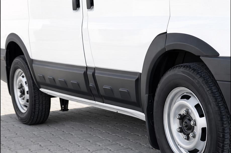 Ford Transit 2000–2014 Nástavce lemů blatníků EuroCap 2006-2013 (6 ks, ABS, krátký rozvor) Image