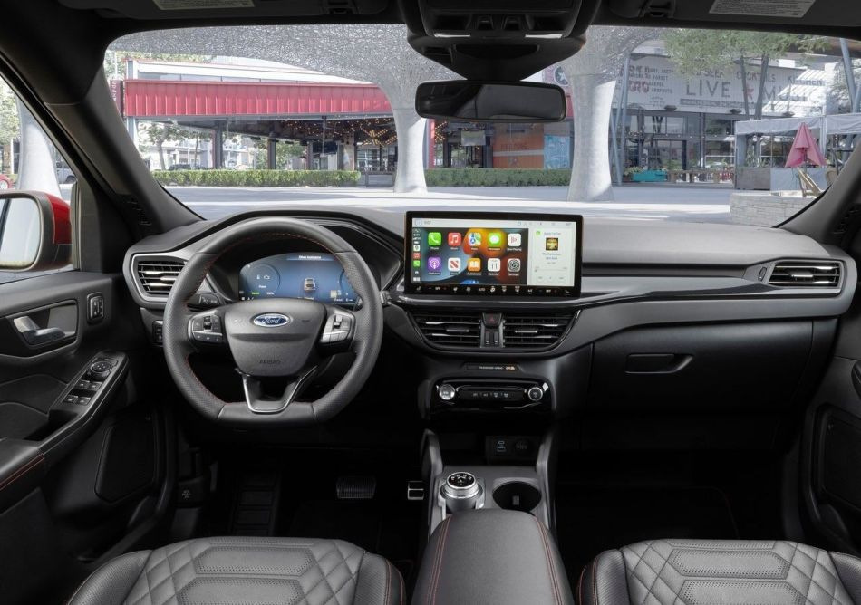 Recenze modernizovaného crossoveru Ford Escape