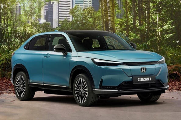 Test elektrického crossoveru Honda e:Ny1