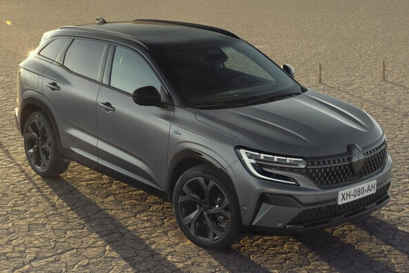 Test nového crossoveru Renault Austral