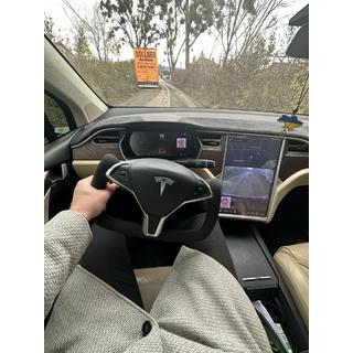Volant typu yoke (Alcantara, vyhřívaný) fotografie 2