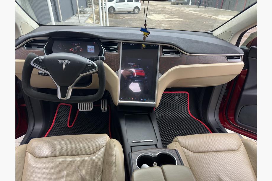 Tesla Model X 2015– EVA autokoberce (černé) Image