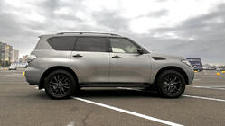 Nissan Armada 2016–2024 Boční prahy New Vision Grey (2 ks., hliník) fotografie 4