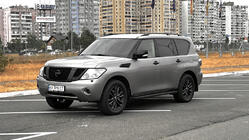Nissan Armada 2016–2024 Boční prahy New Vision Grey (2 ks., hliník) fotografie 10