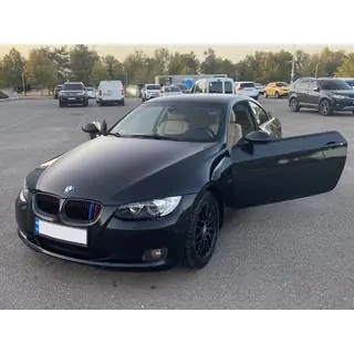 Ledvinky (mřížky masky chladiče) pro E92 (3 ks) fotografie 1
