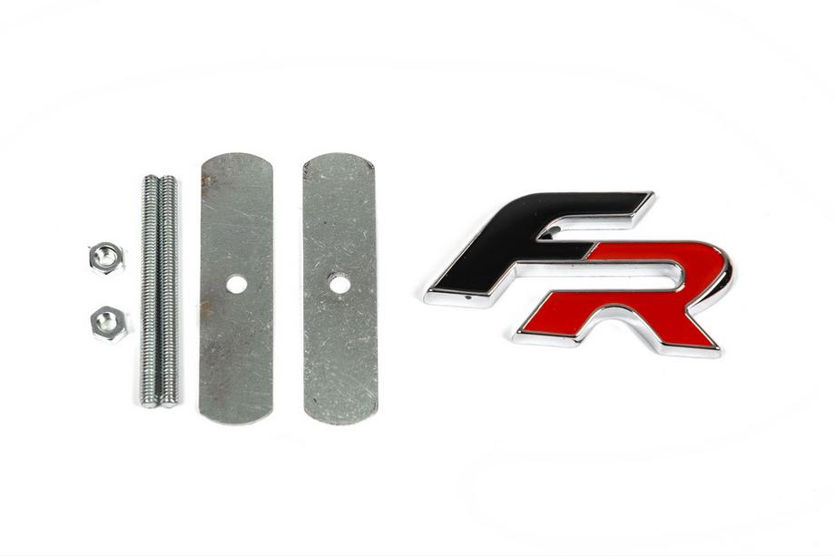 Seat Kovový emblém na masku chladiče FR Image