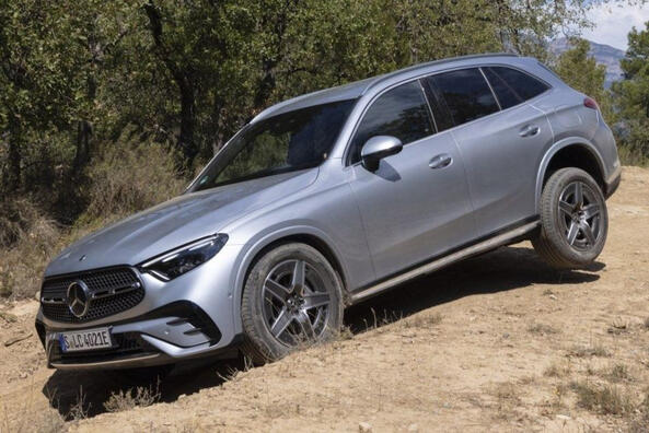 Test čtyřkolky Mercedes-Benz GLC druhé generace