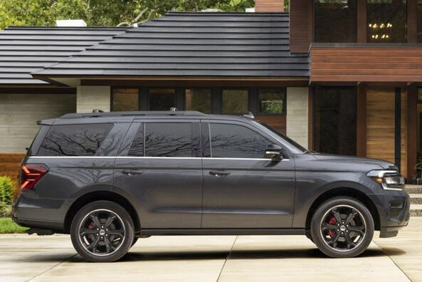 Modernizované SUV Ford Expedition čtvrté generace Fotografie 3