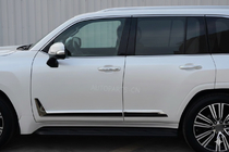 Lexus LX 500d/600 2022– Černé dveřní lišty F-Sport, bílo-černé (4 ks, ABS) fotografie 3
