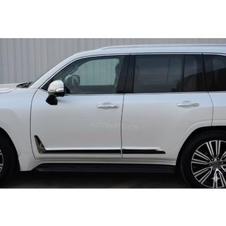 Černé dveřní lišty F-Sport, bílo-černé (4 ks, ABS) Lexus LX 500d/600 2022– fotografie 3