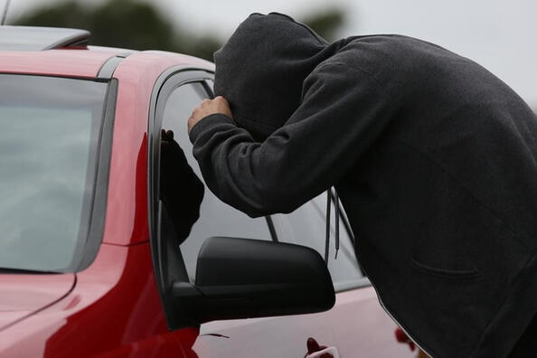 Jak ochránit auto před zloději