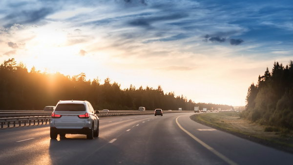 Jak připravit auto na dlouhou cestu