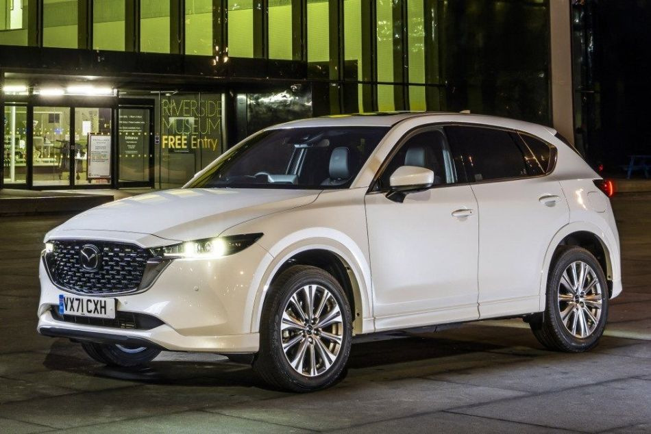 Recenze modernizovaného crossoveru Mazda CX-5 druhé generace