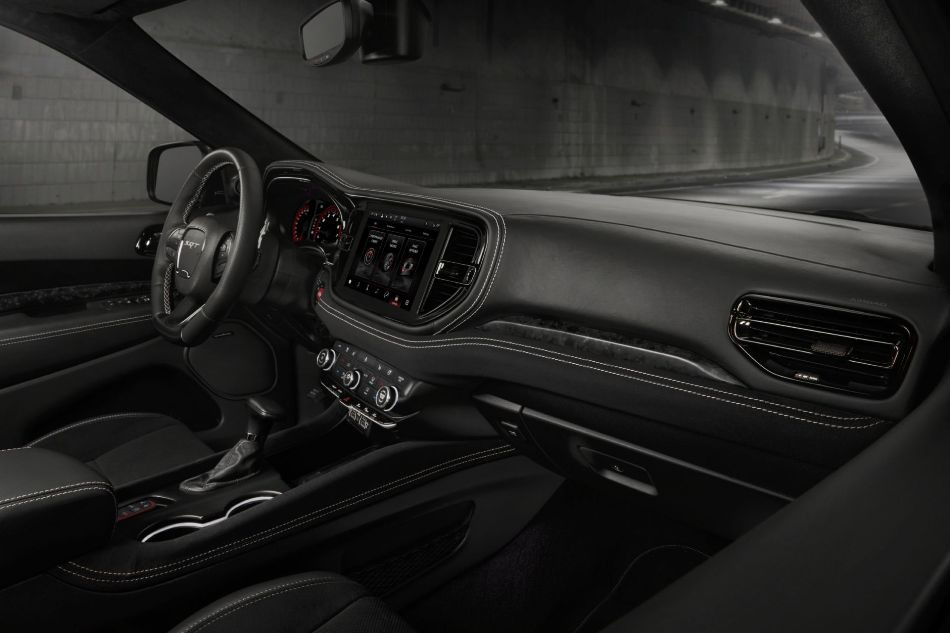 Recenze vysoce výkonného crossoveru Dodge Durango