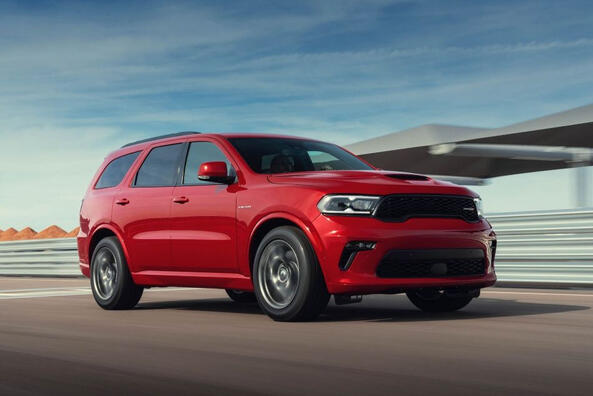 Recenze vysoce výkonného crossoveru Dodge Durango