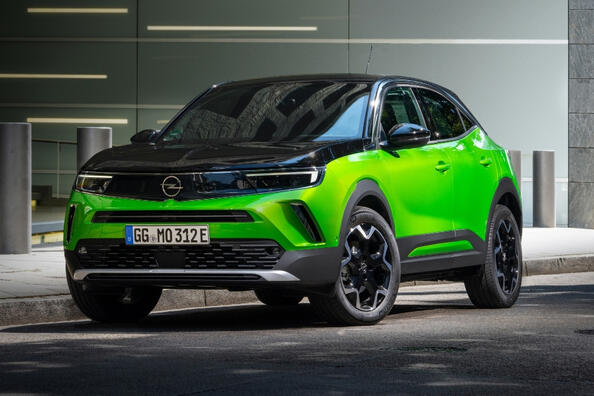 Recenze elektrického městského crossoveru Opel Mokka-e