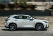 Recenze druhé generace crossoveru Lexus NX fotografie 4