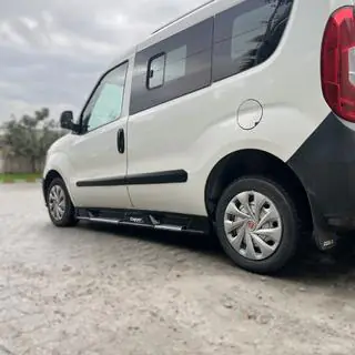 Boční prahy Sorento typ (EuroCap) Opel Combo 2012–2018 fotografie 2