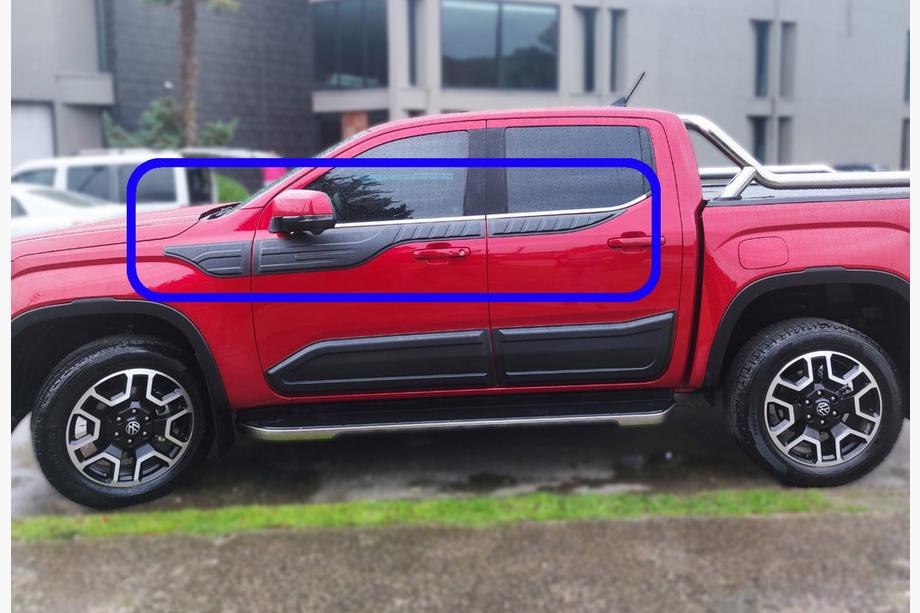 Volkswagen Amarok 2022– Horní lišty dveří (6 ks, ABS) Image