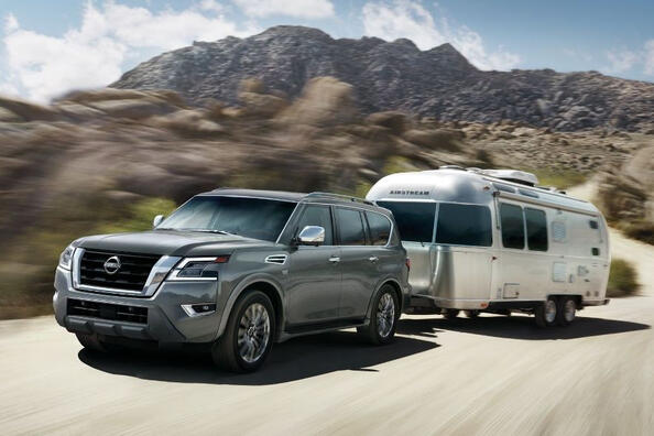 Test modernizovaného 400koňového SUV Nissan Armada