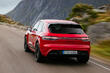 Modernizovaný crossover Porsche Macan s pohonem všech kol fotografie 4