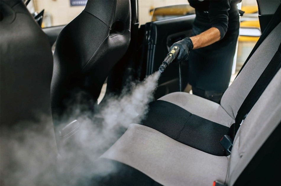 TOP 5 chyb při péči o interiér automobilu