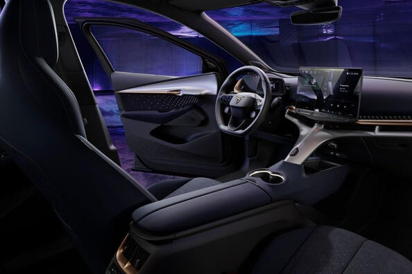 Cupra Tavascan: elektrický crossover s odvážným charakterem Fotografie 6