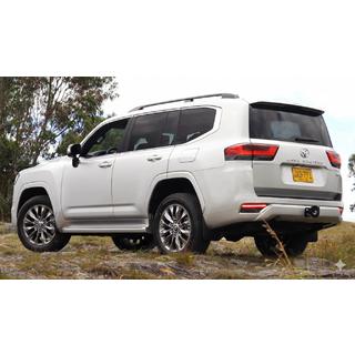 Zadní obrysová světla (LED) Toyota Land Cruiser 300 2021– fotografie 2