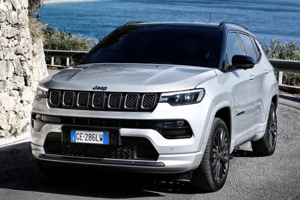 Test modernizovaného crossoveru druhé generace Jeep Compass