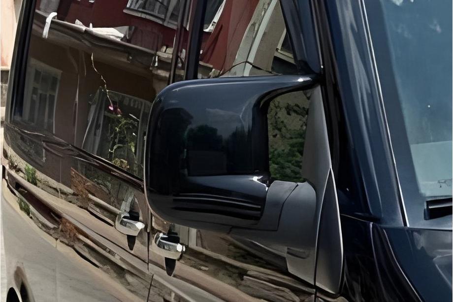 Volkswagen T5 Caravelle 2004–2010 Kryty zrcátek RLine-Look (2 ks) Image